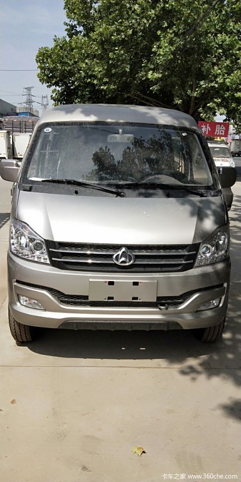 长安跨越 v3 5座封闭货