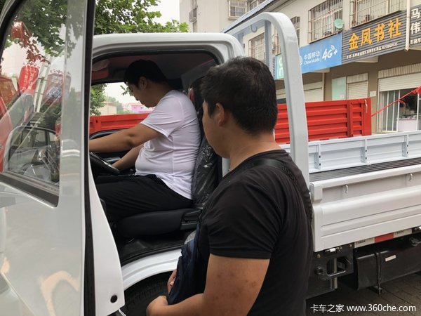 少吃几顿小龙虾 东风途逸开回家