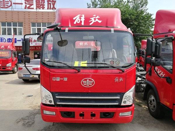 新车优惠 信阳虎V载货车仅售9.38万元