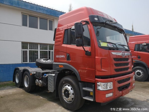 直降0.3万元 张家口解放悍V牵引车促销