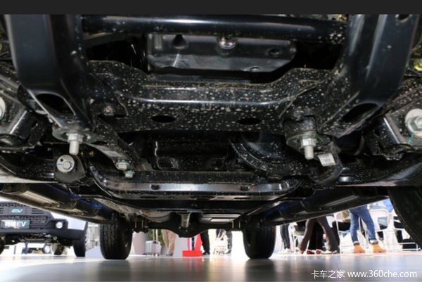 大连九和江铃域虎2.4T超豪华享3千抵7千