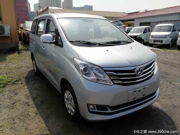 新车优惠 唐山睿行封闭货车仅售5.19万