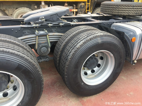 500马力轻量化牵引库存现车仅此一台