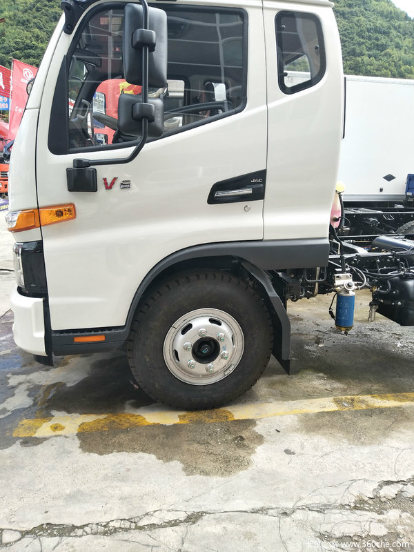 六盘水江淮骏铃3.6米轴距重载版大梁