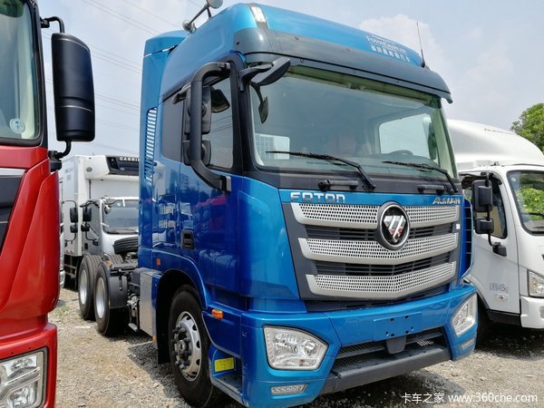 �ڽ��㻦����̨ǣ��ͷ&nbsp;���Ŀ�˭������?