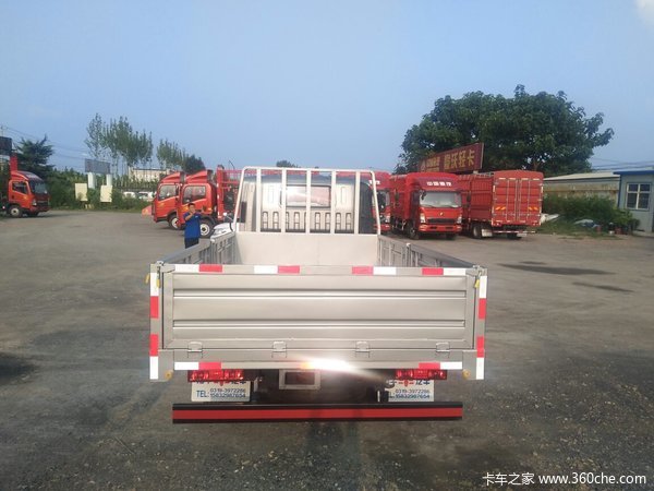 四川现代致道500登陆邢台 促销价9.9万