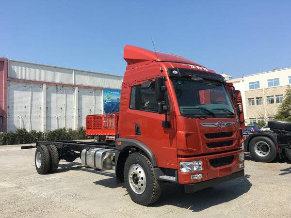 解放龙v4岗180促销放价中 可贷款