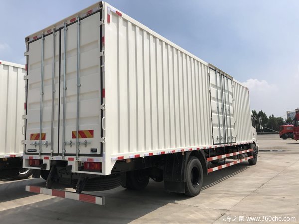 ����ף�ؿͻ�ϲ��6̨��ݳ���