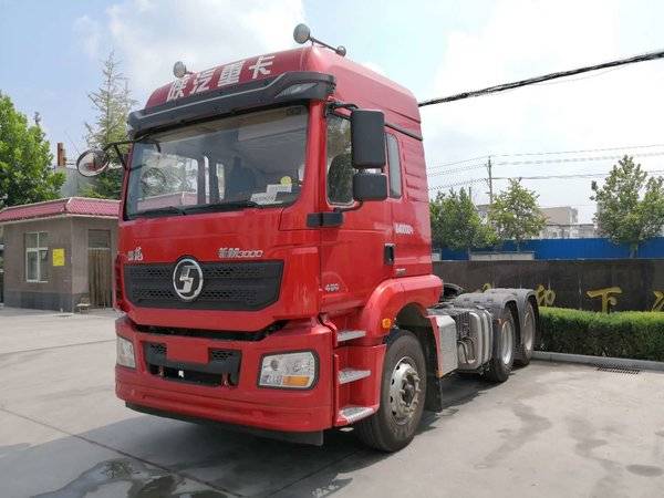 德龙新m3000牵引车优惠促销