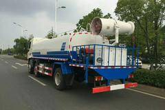 柳汽乘龙18方洒水抑尘多功能专用车