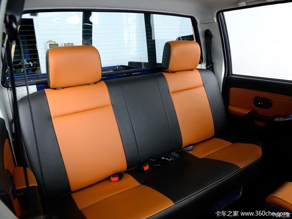 江铃宝典9.28万起 湛江店促销中