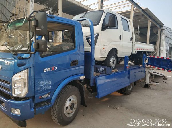 飞碟缔途GX乐享版双排栏板新车到店