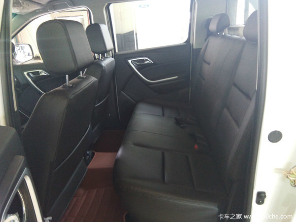 江铃域虎 SUV级别的皮卡车型