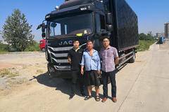 某单位喜提江淮格尔发K系载货车