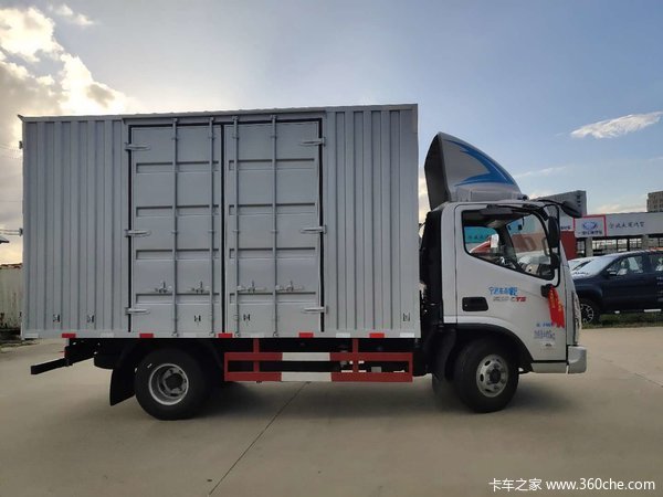 奥铃超级卡车42米箱车大货箱