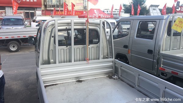直降0.1万元 哈尔滨赛菱载A6货车促销中