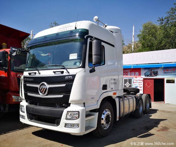 西宁欧曼gtl穿越版牵引车特价促销中