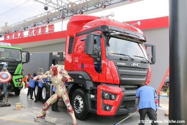 仅售36.6万 湛江江铃威龙牵引车促销中