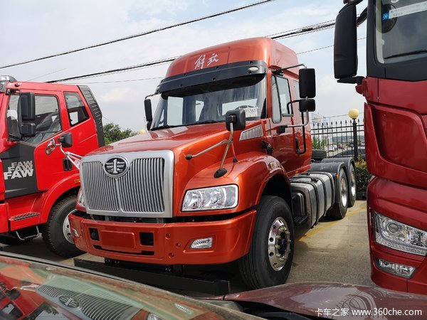 长头柳特牵引车全新登陆高安海鑫