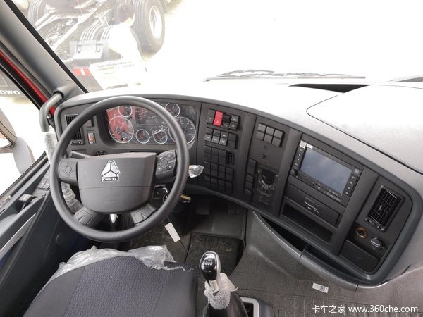 回馈用户金华HOWO T7H牵引车钜惠3.0万