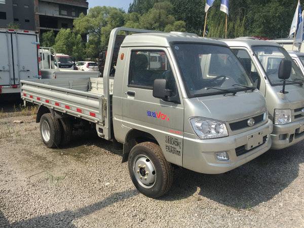 新车到店太原时代驭菱vq5单排平板