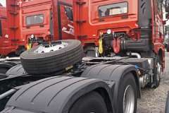 解放JH6 460马力牵引今日到店