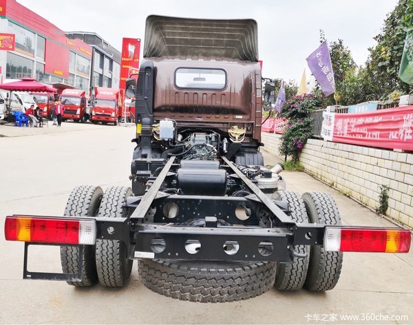 解放轻卡道依茨新品发布 加冕诚邀参会