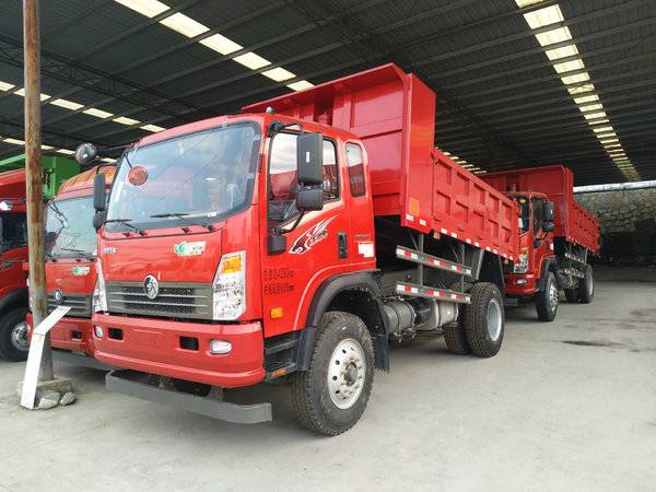 8米自卸车(重汽10档)(cdw3040a2r5)  详情表 车型名称 重汽王牌 7系