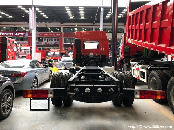 让利促销 重庆龙VH载货车底盘现售14万