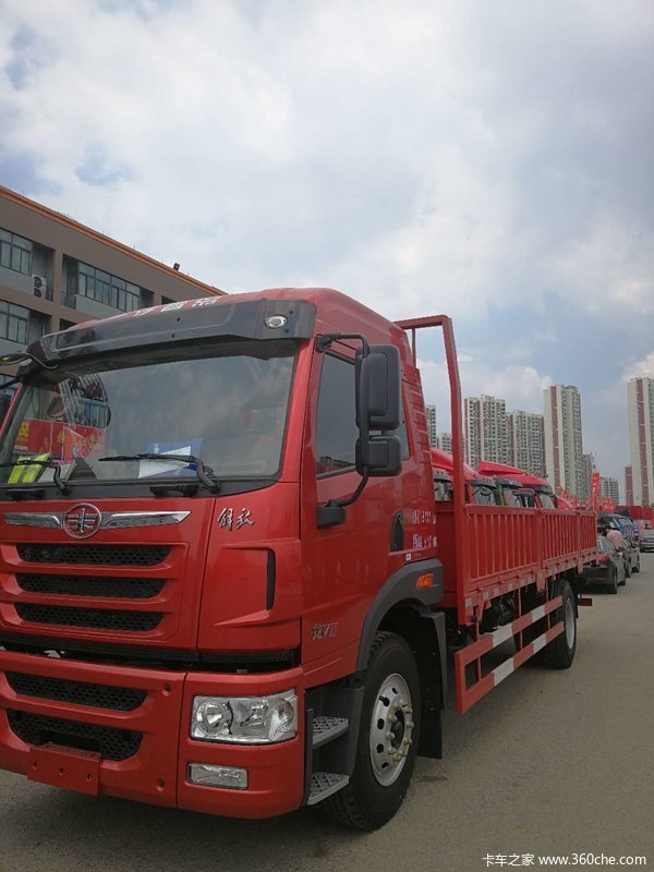 2018年10月15日-2018年10月20日 青岛解放 龙v中卡 160马力 4x2 6