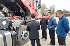 陕汽重卡新疆伊斯海喀什区域牵引车团购