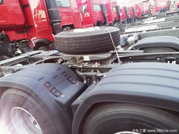 豪沃T7H物流运输车现车抢购中