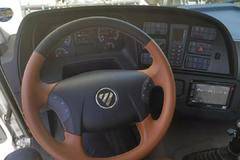 EST510搭载采埃孚变速箱