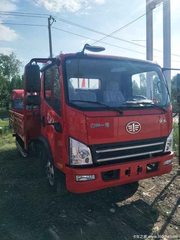 解放轻卡130马力高栏半高栏