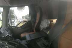 新J6荣耀版到店欢迎品鉴