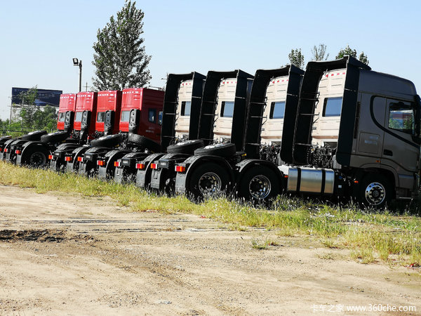 天龙旗舰新车涨价,库存车直降1.5万