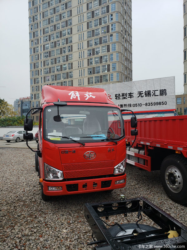 J6F选配锡柴发动机现车到店