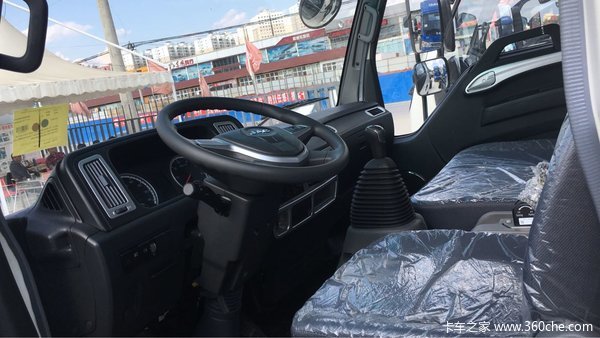 江淮康铃156马力3.9米排半只售9.68万元