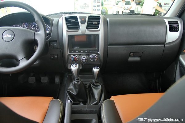 �³����� տ�����屦���ִ�����