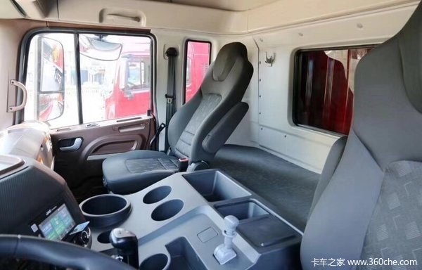 格尔发K5W重卡240马力18.9万
