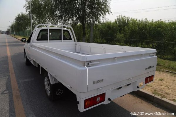 5万内配3米货箱的全能皮卡长安神骐_吉林市泽熙汽车销售长春分公司