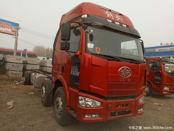 解放J6M 6x2载货车底盘 济宁现车热销