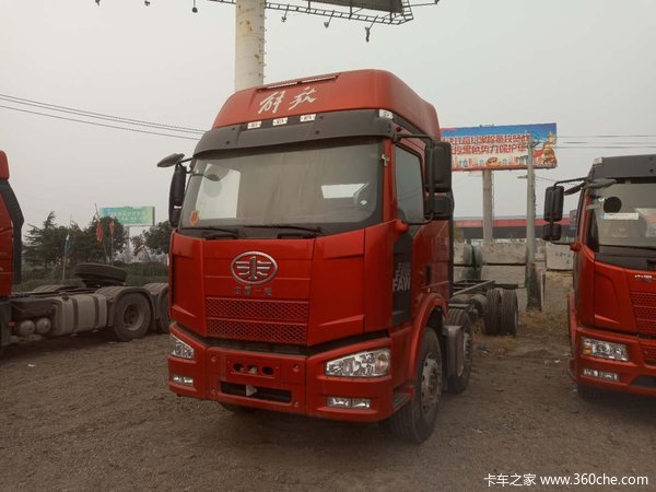 解放J6M 6x2载货车底盘 济宁现车热销