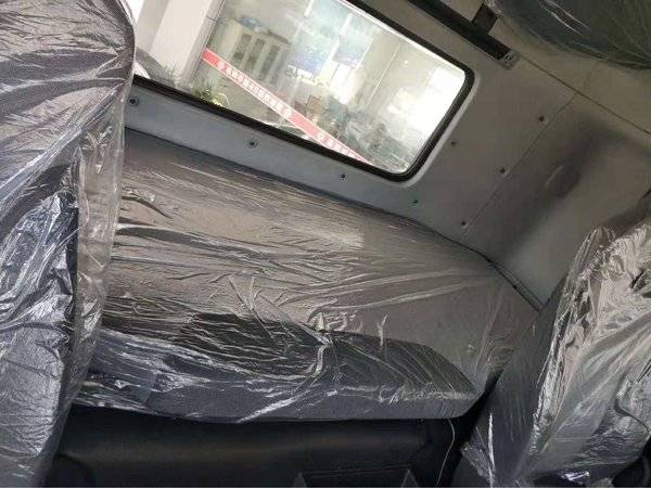 �³����� ���Ƹ��¶�������KL��35.8��