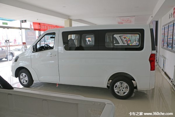 新车促销 茂名睿行M70封闭货车售7.4万