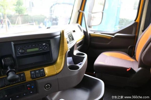 直降0.2万元 深圳乘龙H7牵引车促销中