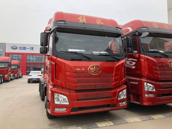 新车促销 徐州赛龙JH6牵引车现售30.4万
