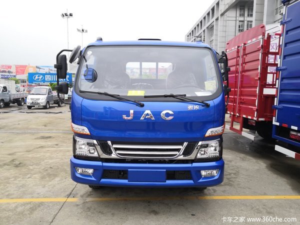 回馈用户杭州骏铃V6载货车钜惠0.38万元