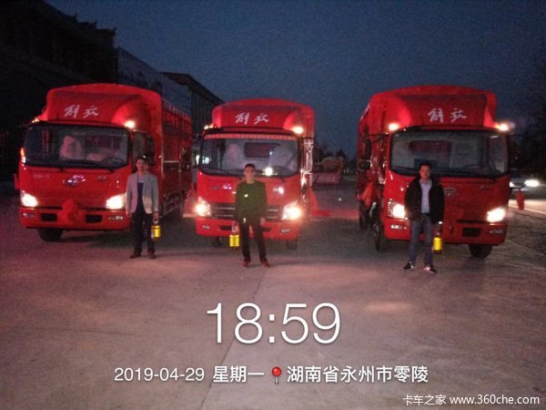 一次购车3台 永州奥鑫大王驾到交车仪式