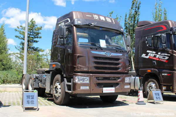 回馈用户 天津解放悍V牵引车钜惠1.0万